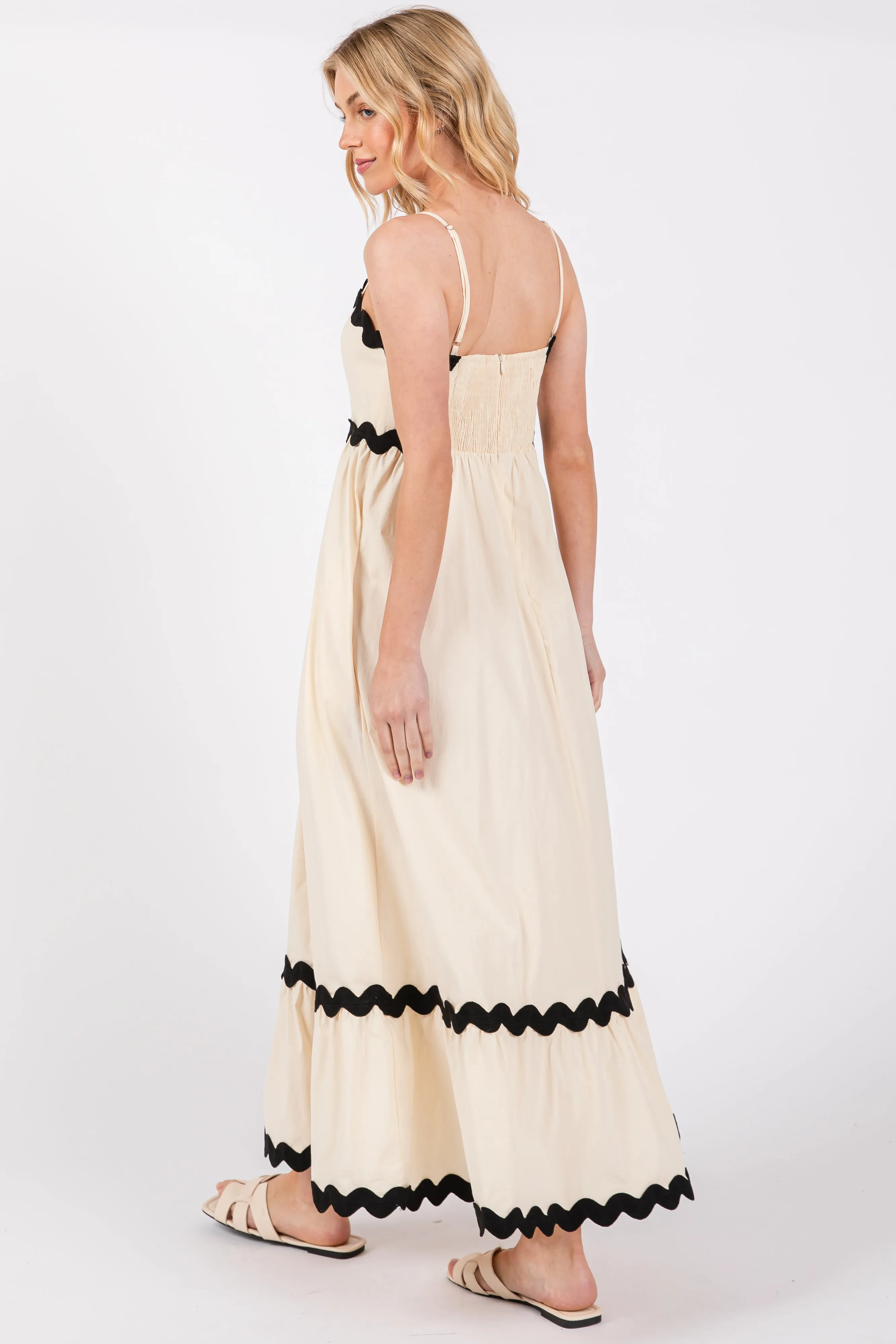 Beige Contrast Wavy Trim Maxi Dress