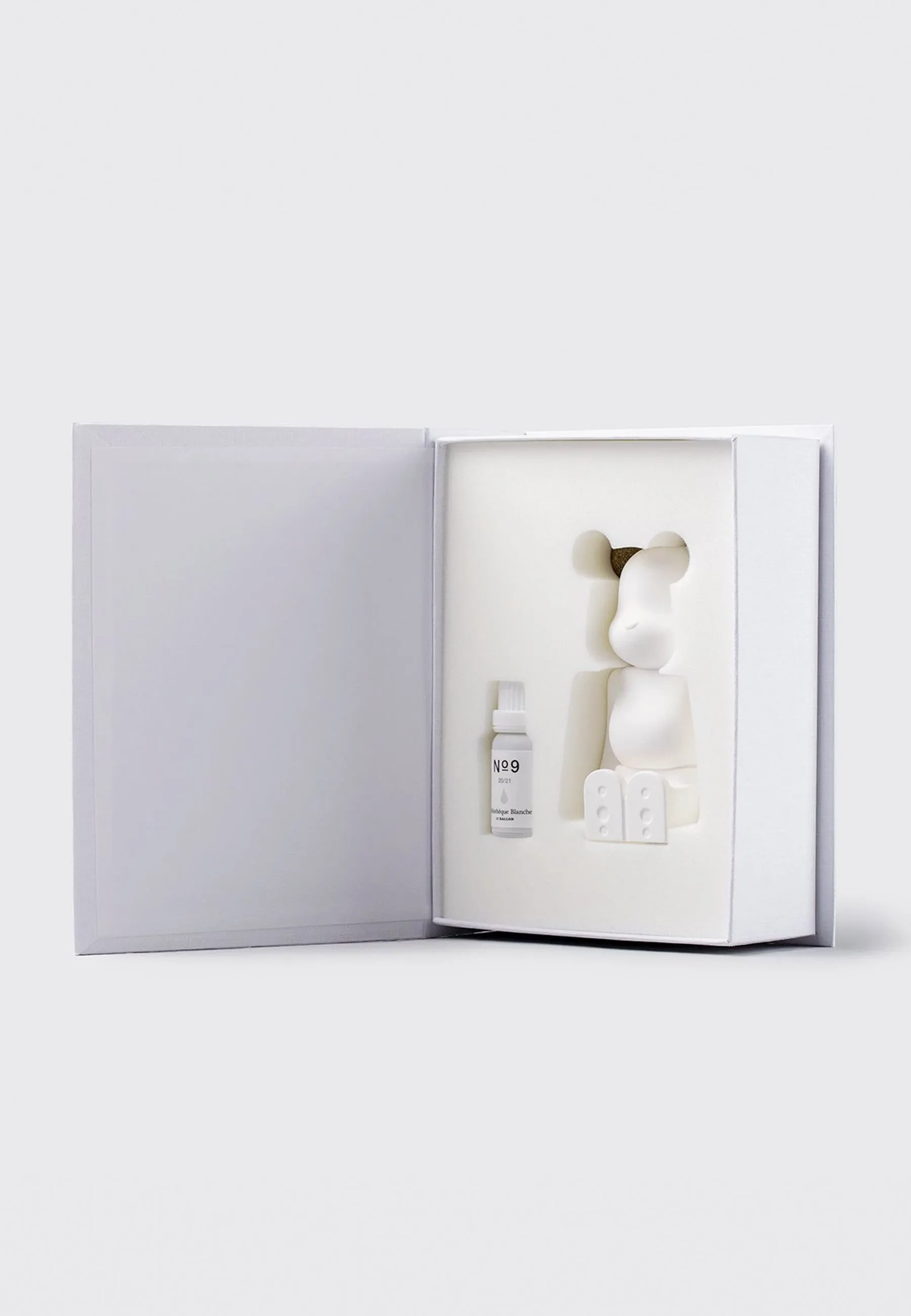 Be@rbrick Aroma Ornament No.9 Galaxy Gold