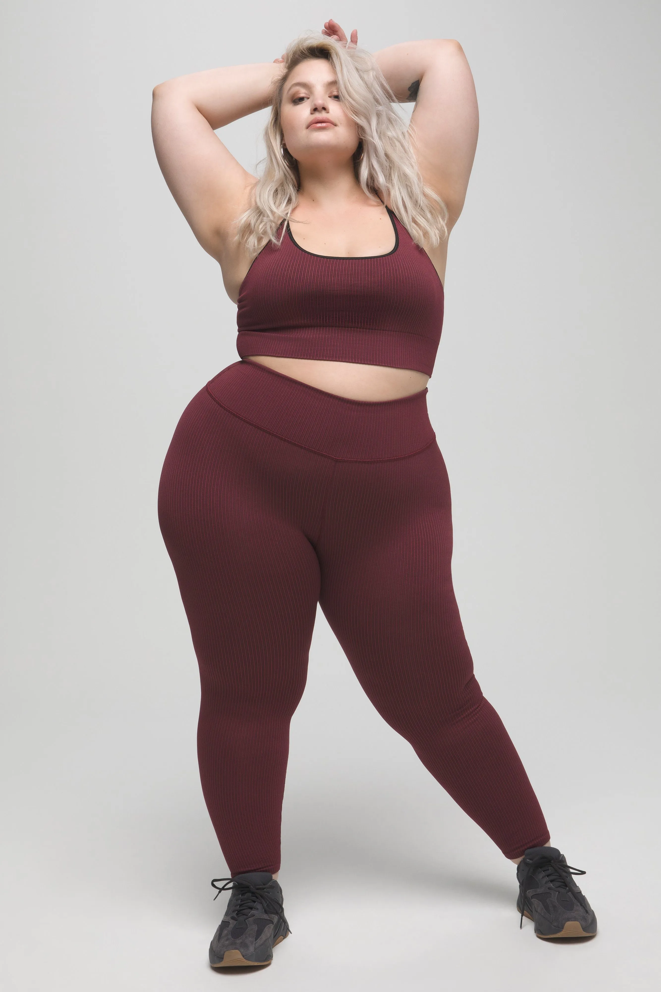 SEAMLESS RIBBED LEGGING | PORT001