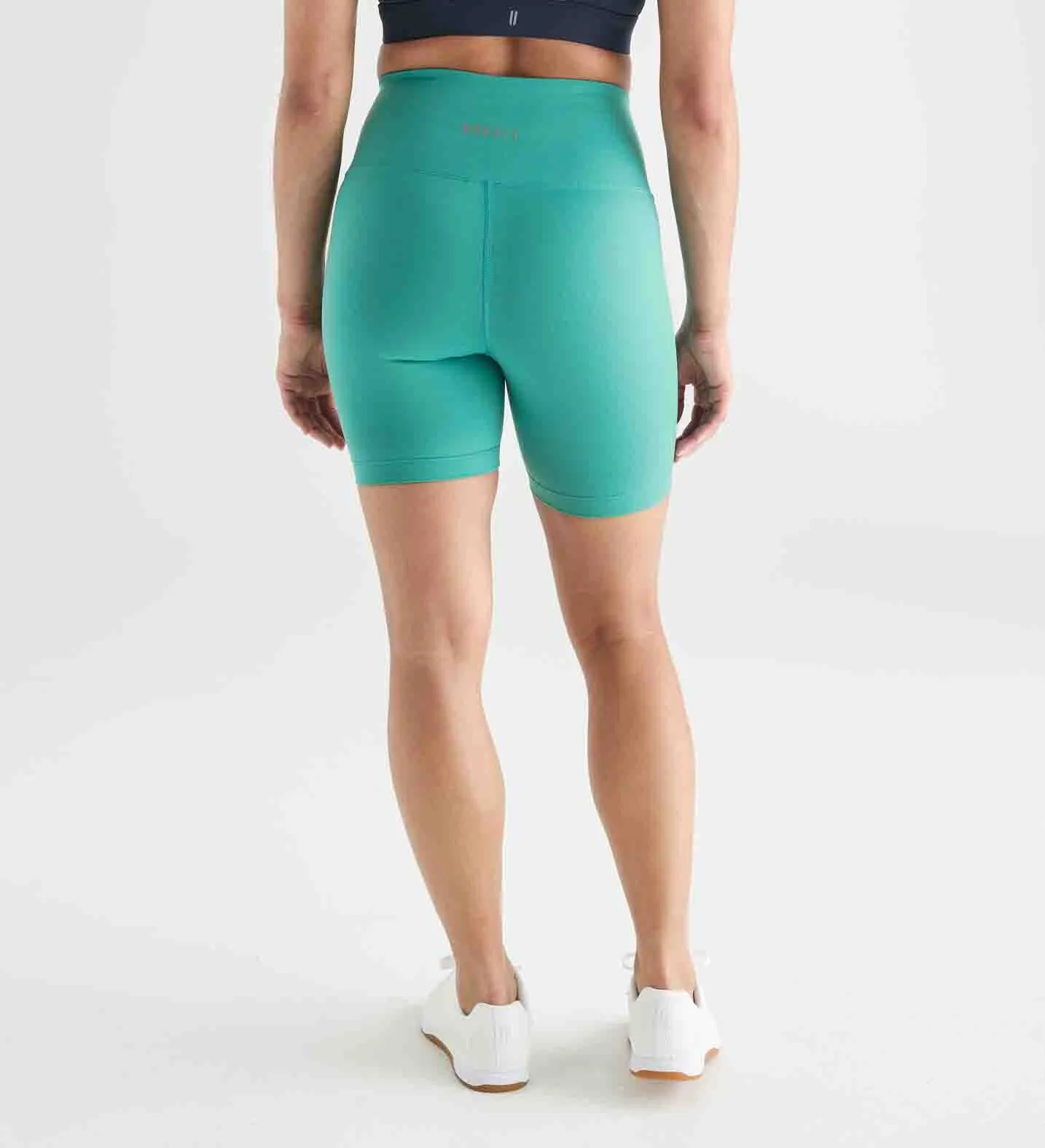 Women's High-Rise Matte Short 6"